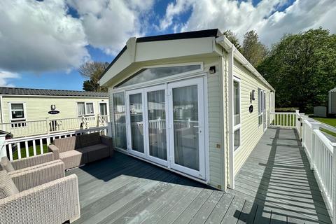 2 bedroom mobile home for sale, Dobbs Weir , Essex Road