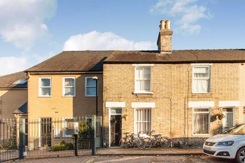 2 bedroom end of terrace house to rent, York Terrace, CB1