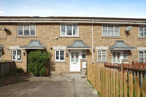 2 bedroom terraced house to rent, Staffordshire Street, SE15