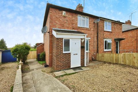 3 bedroom semi-detached house to rent, Station Road, Great Billing, NN3 9DS