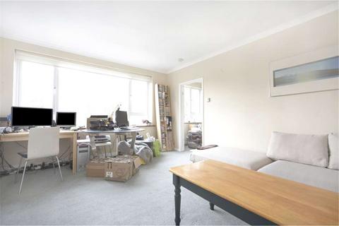 1 bedroom flat to rent, Crescent Road, N8