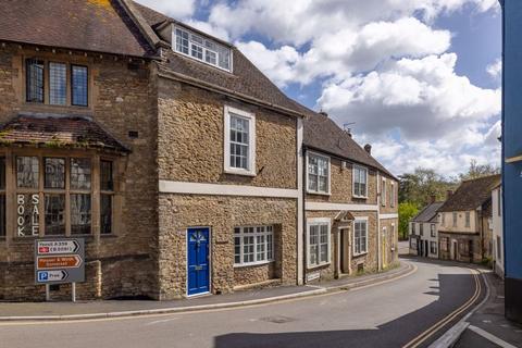 3 bedroom character property for sale, 2 Patwell Street, Bruton BA10