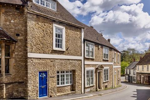 3 bedroom character property for sale, 2 Patwell Street, Bruton BA10