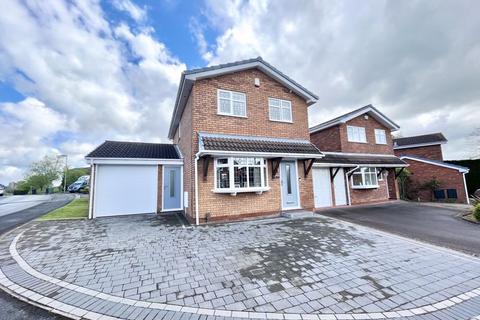 3 bedroom detached house for sale, Hyatt Square, Brierley Hill DY5