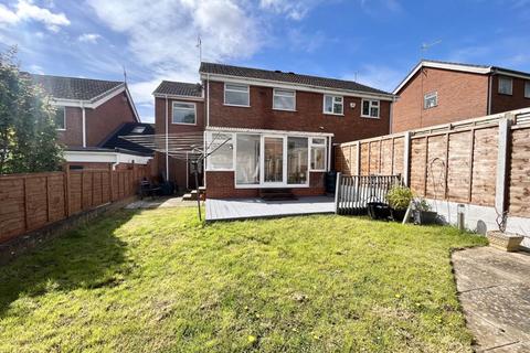 4 bedroom semi-detached house for sale, Waterfall Road, Brierley Hill DY5