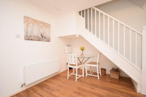 16 Acharn, Perth, PH1 2SR
