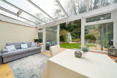 135 Kings Road, Haslemere, GU27 2QQ