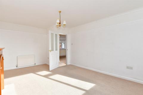 2 bedroom ground floor flat for sale, Southview Road, Crowborough, East Sussex