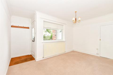 2 bedroom ground floor flat for sale, Southview Road, Crowborough, East Sussex