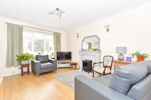 2 bedroom ground floor flat for sale, Cakeham Road, East Wittering, Chichester, West Sussex