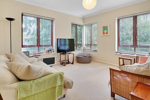 3 bedroom apartment for sale, Chesterford House, Cambridge CB2