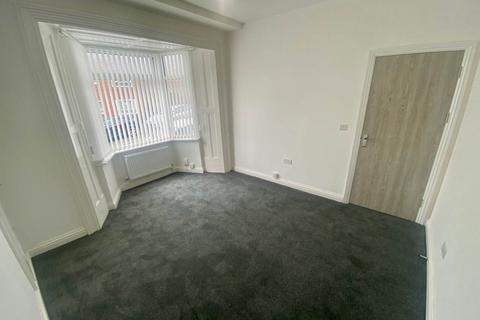 4 bedroom house to rent, Robert Street, Manselton, , Swansea