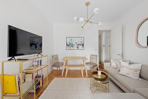 2 bedroom apartment to rent, Pembridge Villas, London, W11