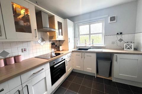 2 bedroom flat for sale, Rankin Court, Muirhead, G69 9DJ