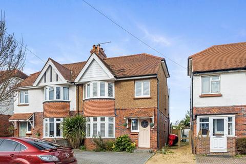 3 bedroom semi-detached house to rent, Hove BN3