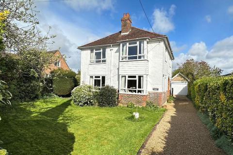 3 bedroom detached house for sale - Newham Lane, Steyning, West Sussex, BN44 3LR