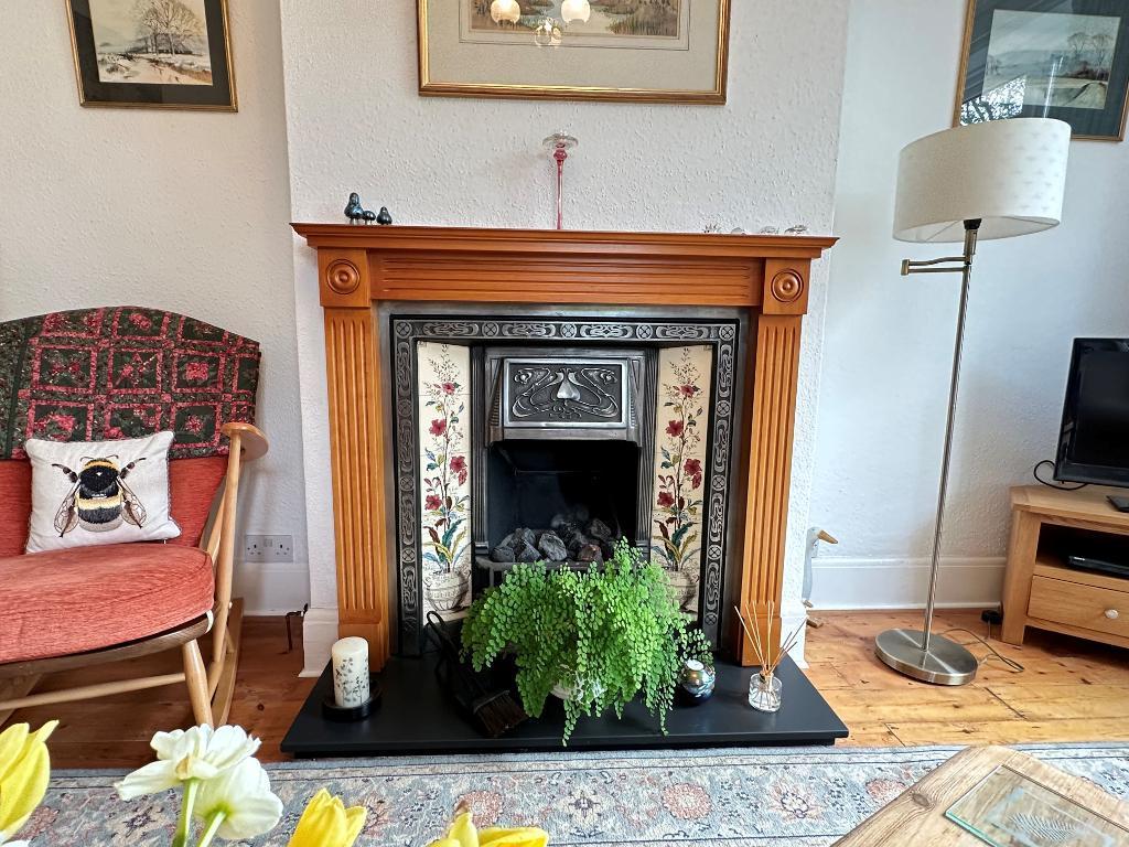Newham Lane, Steyning, West Sussex... 3 bed detached house for sale £
