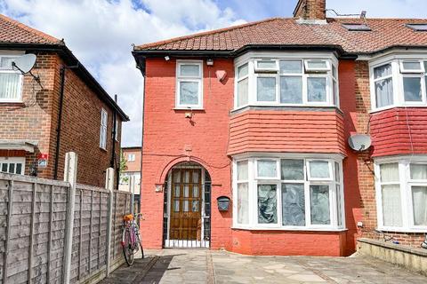 3 bedroom house for sale, London NW2