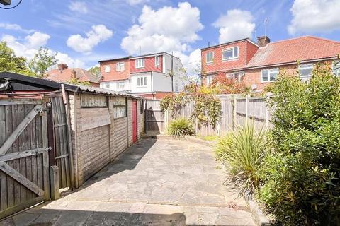 undefined, London NW2