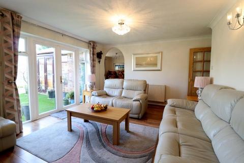 3 bedroom detached bungalow for sale, Dahlia Close, Stopsley, Luton, Bedfordshire, LU2 9AT