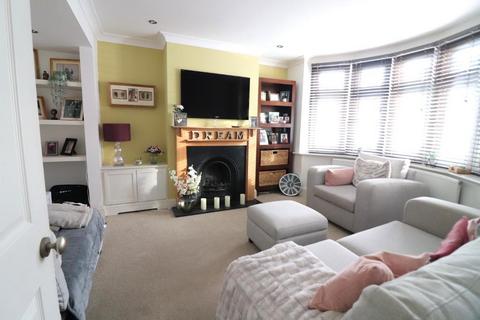 3 bedroom semi-detached house for sale, Luton LU2