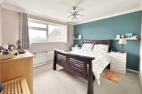 30 Boxgrove, Goring By Sea, Worthing, BN12 6BB