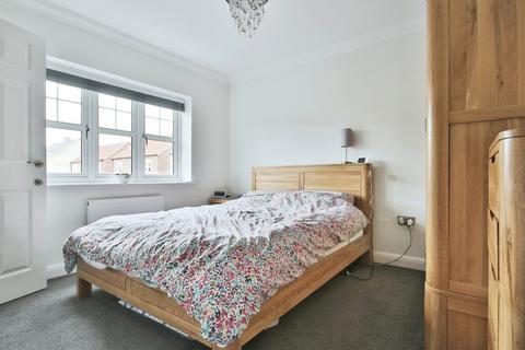 38 Appleby Road, Kingswood, Hull, HU7 3GZ
