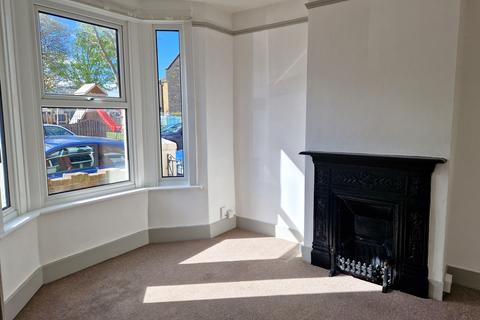 3 bedroom terraced house for sale, Holcombe Road Rochester