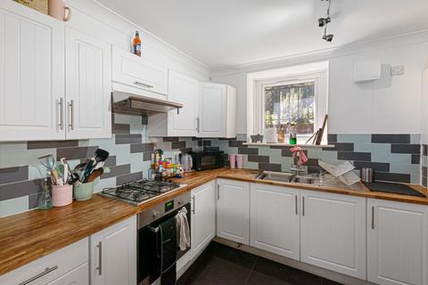2 bedroom apartment for sale, Thicket Road, London, SE20