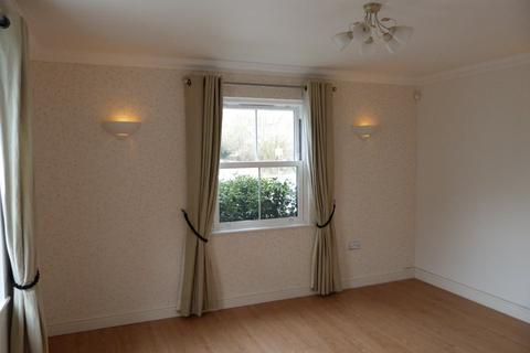 2 bedroom semi-detached house to rent, Springfield Drive, Rye, East Sussex, TN31