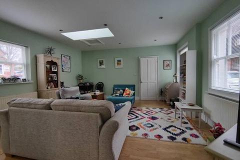 1 bedroom bungalow for sale, WATERINGBURY, KENT.