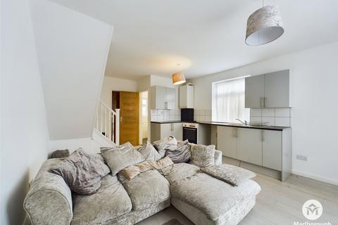 2 bedroom property to rent, Writtle Walk, Dagenham, Essex, RM13