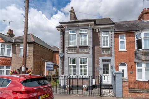 3 bedroom end of terrace house for sale, Lovers Walk, Bedfordshire LU5
