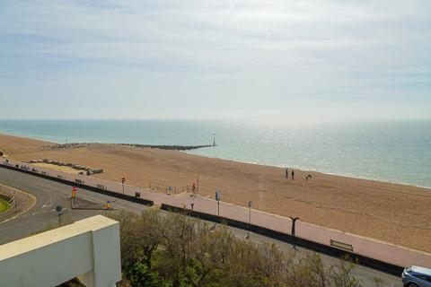 4 bedroom penthouse for sale, Court Road, Hythe, CT21