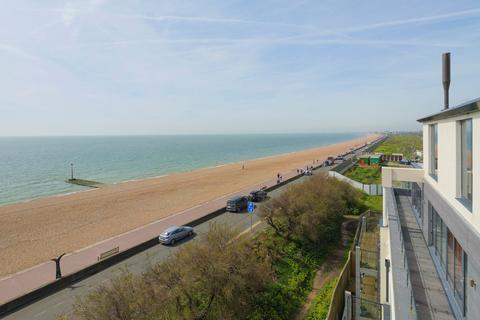 4 bedroom penthouse for sale, Court Road, Hythe, CT21