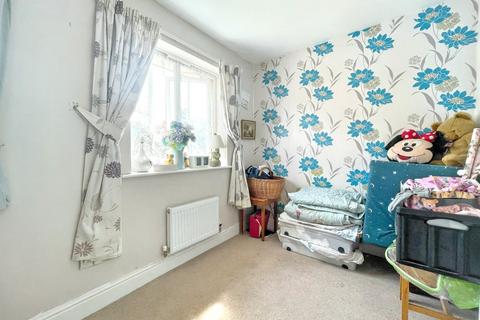 2 bedroom semi-detached house for sale, Goosander Road, Stowmarket, IP14