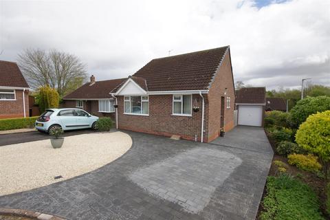 2 bedroom detached bungalow for sale, Froscoles Close, North Cave HU15