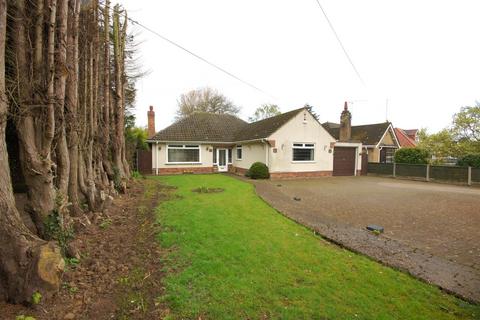 2 bedroom detached bungalow for sale, South Ella Way, Kirk Ella HU10