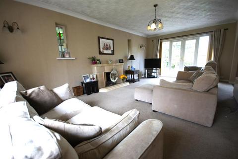 2 bedroom detached bungalow for sale, South Ella Way, Kirk Ella HU10