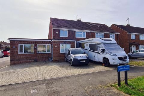 72 Latton Green, Harlow, CM18 7ES