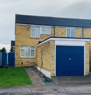 96 Peacocks, Harlow, CM19 5NZ