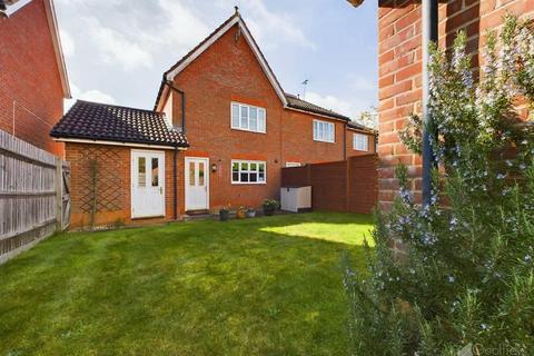 2 bedroom semi-detached house for sale, The Beacons, Great Ashby, Stevenage SG1