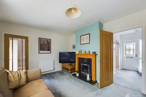 99 Chippingfield, Harlow, CM17 0DL