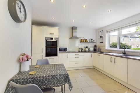 6 Ascot Crescent, Stevenage, SG1 5SA