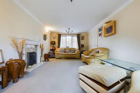 5 bedroom detached house for sale, Quantock Close, Great Ashby, Stevenage SG1