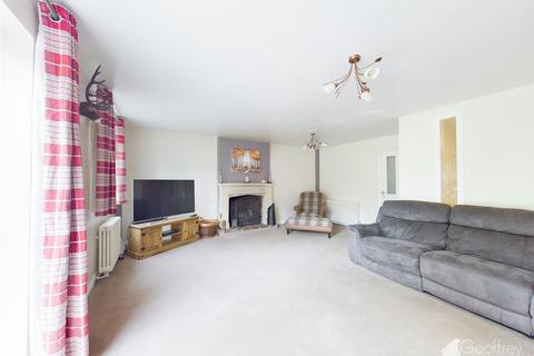 5 bedroom detached house for sale, Cherry Tree Rise, Stevenage SG2