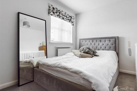 1 bedroom flat for sale, Cromdale Walk, Great Ashby, Stevenage SG1