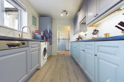 49 Chells Way, Stevenage, SG2 0LB