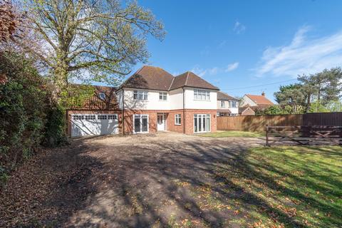 5 bedroom detached house for sale, Holt Road, Fakenham, NR21