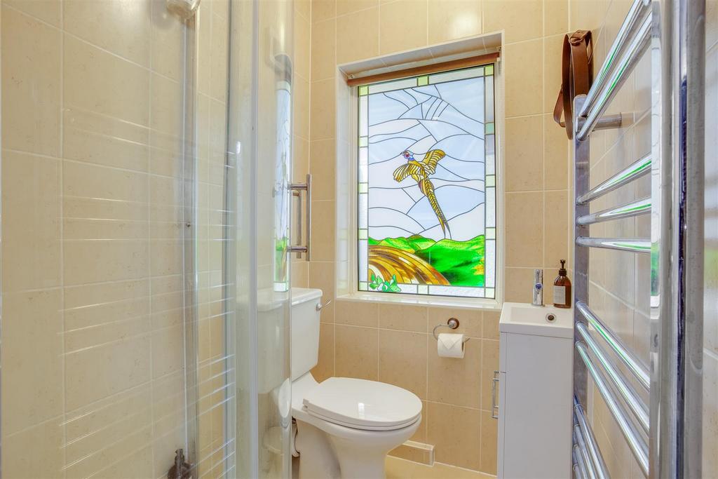 423 West Wycombe Road, HP12 4 AQ-9.jpg